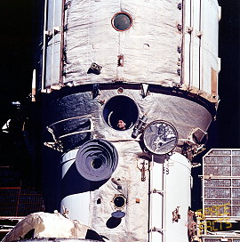 Poljakow an Bord der Mir