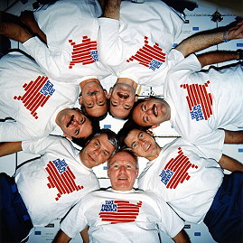 traditional in-flight photo STS-35