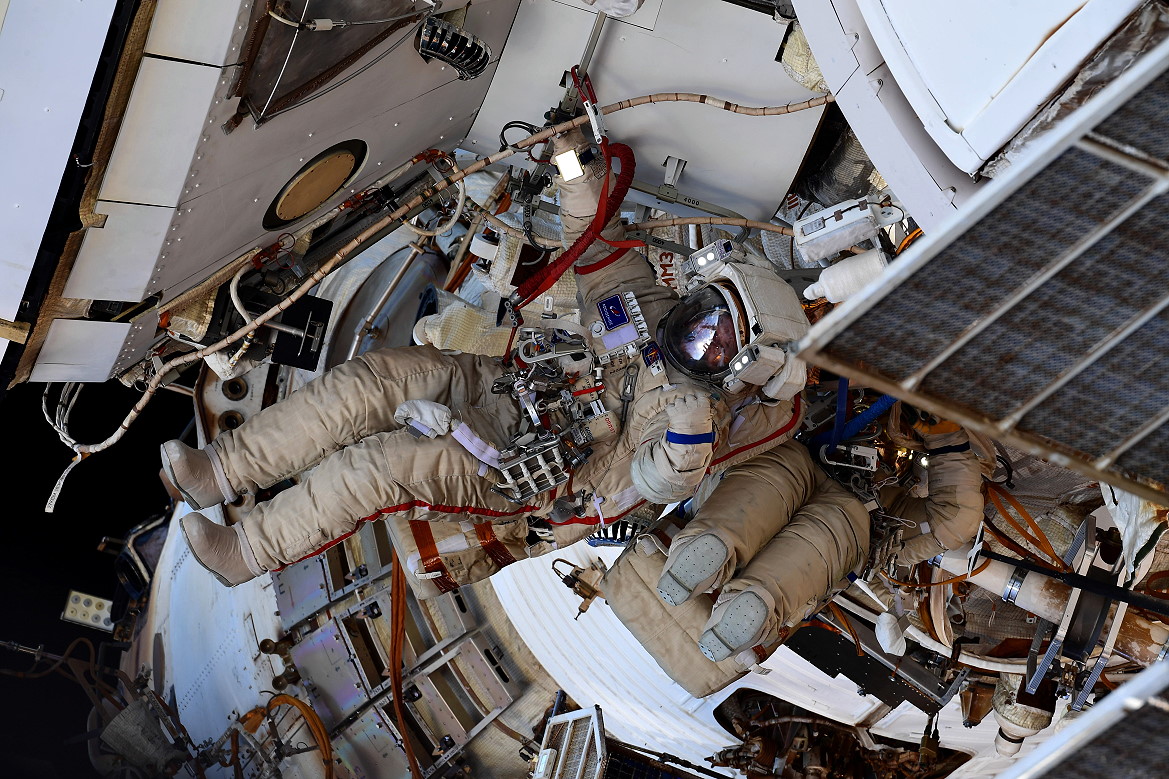 EVA on September 09, 2021