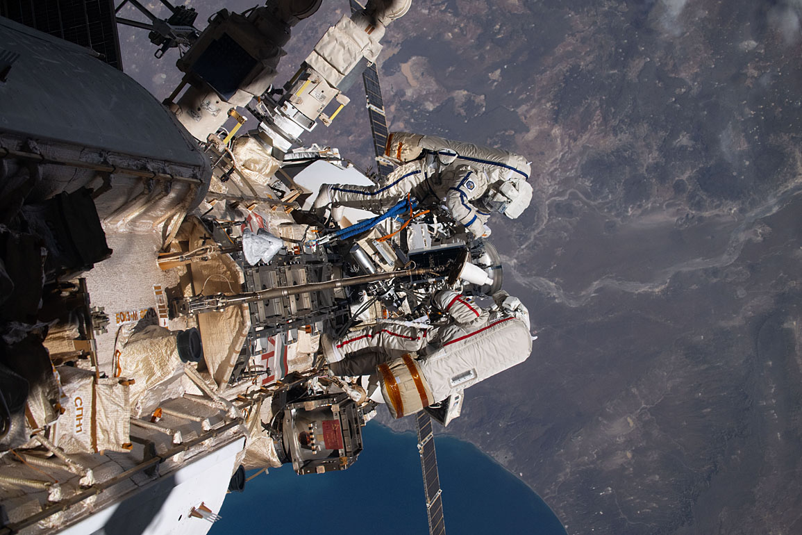 EVA Sergej Ryshikow und Alexej Subrizki am 28. Oktober 2025