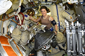 Anna Kikina im Modul Poisk