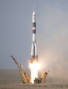 Soyuz MS-09 launch