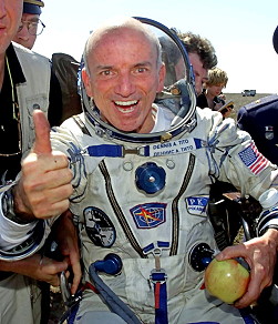 Tito nach der Landung