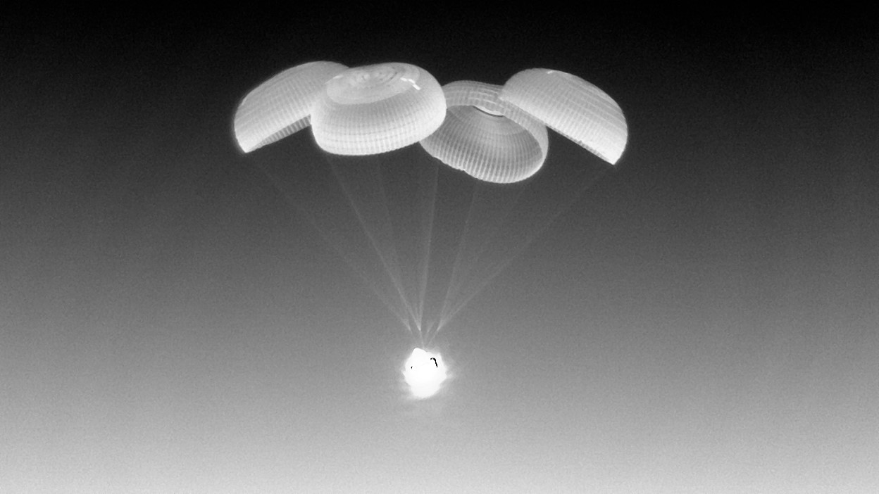 SpaceX Crew-2 landing