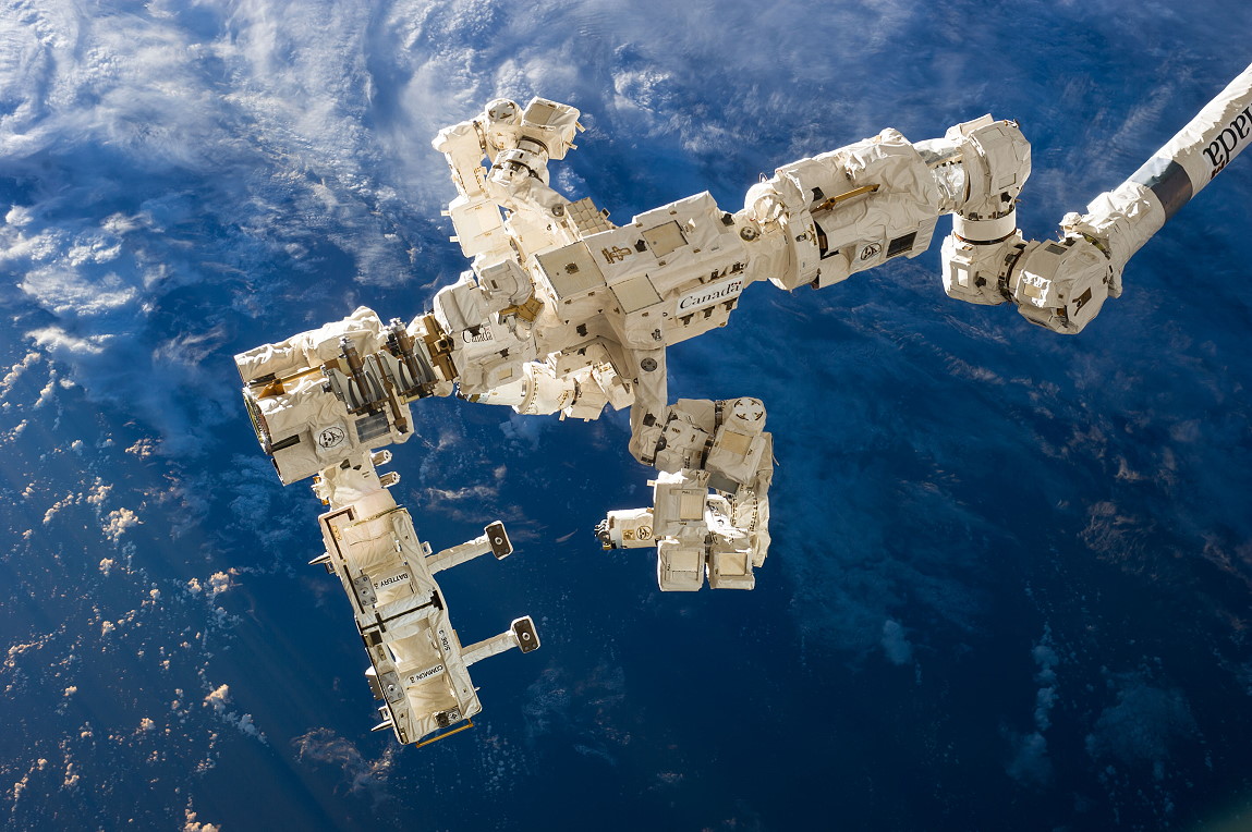 Dextre with Rapidscat