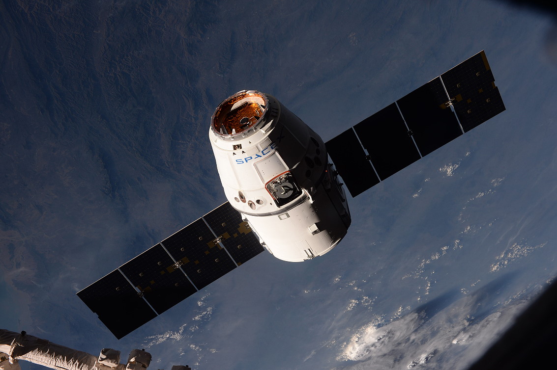 Dragon CRS-10 arrival