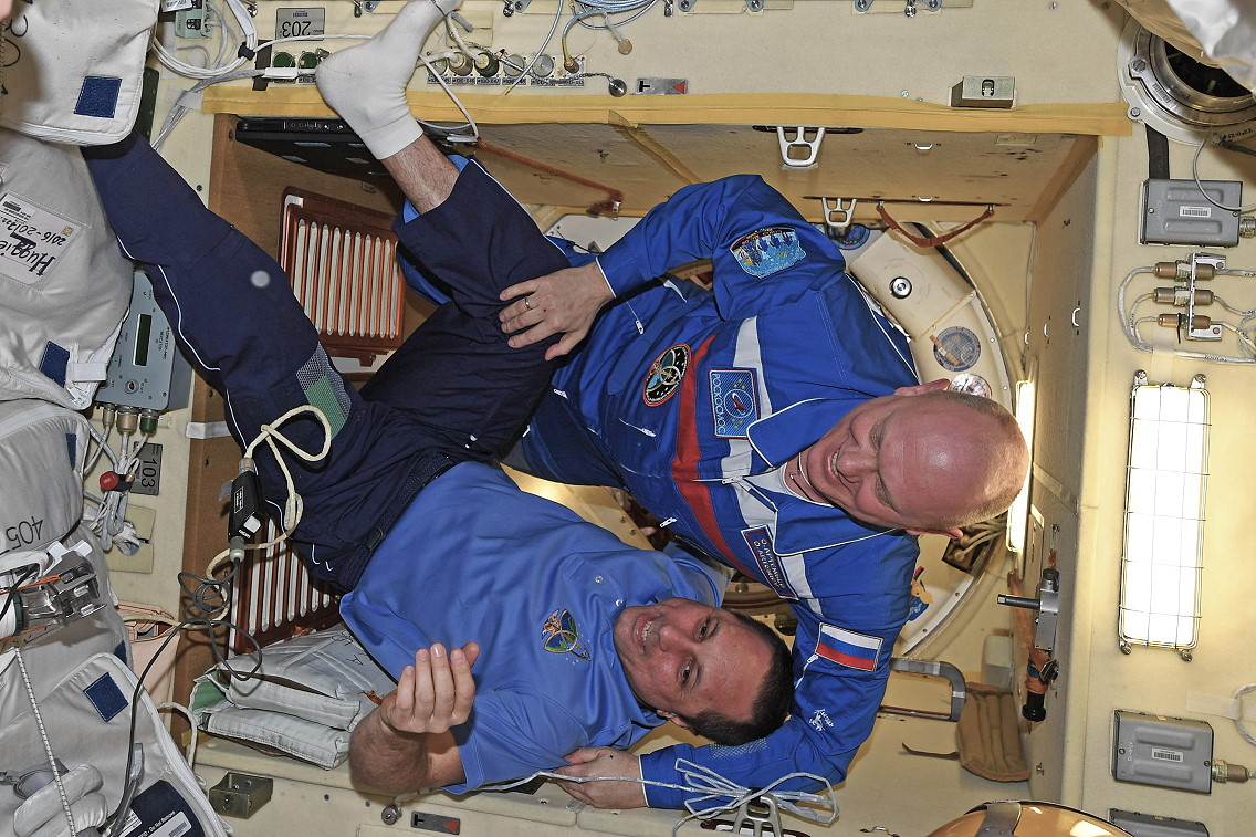 Schkaplerow begr��t Artjemjew