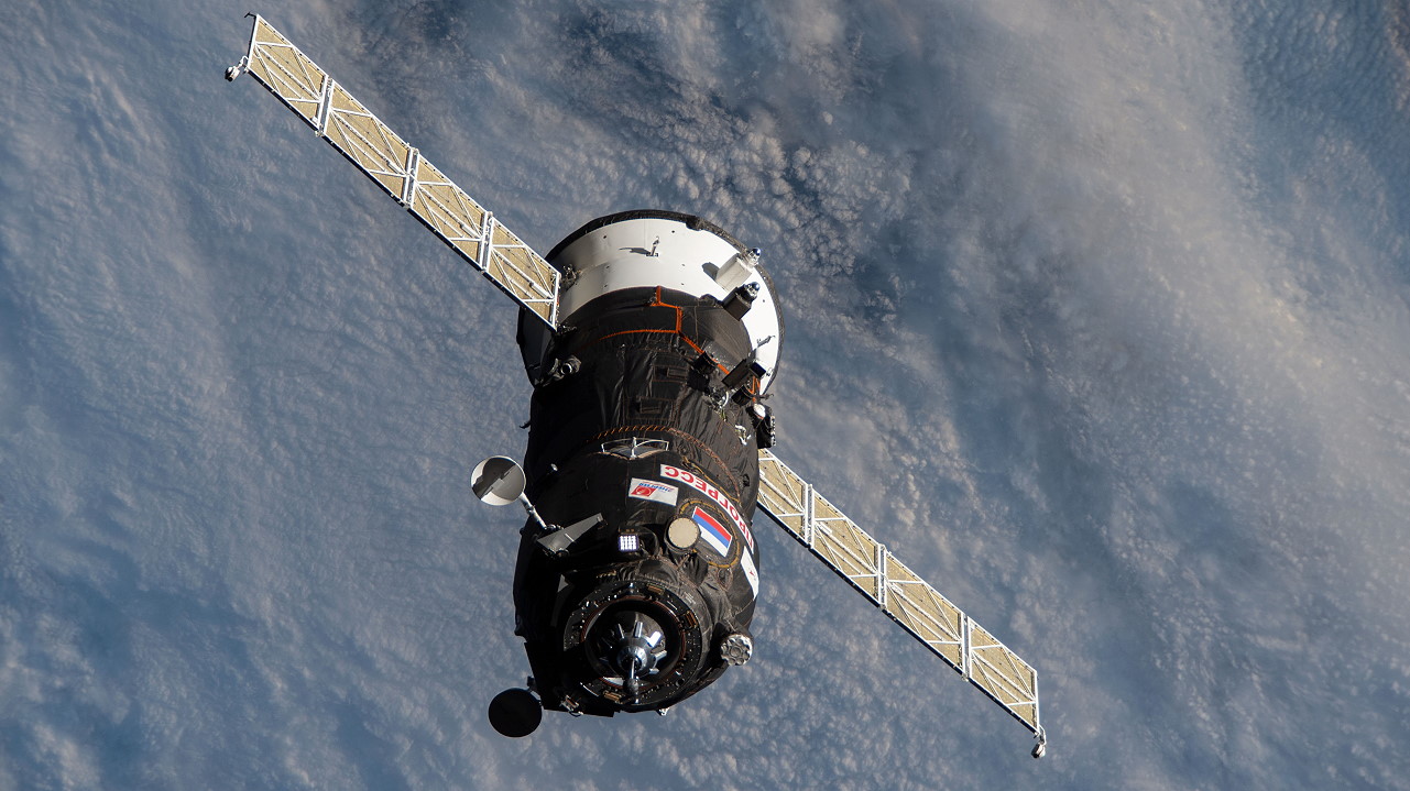 Progress MS-12 arrival