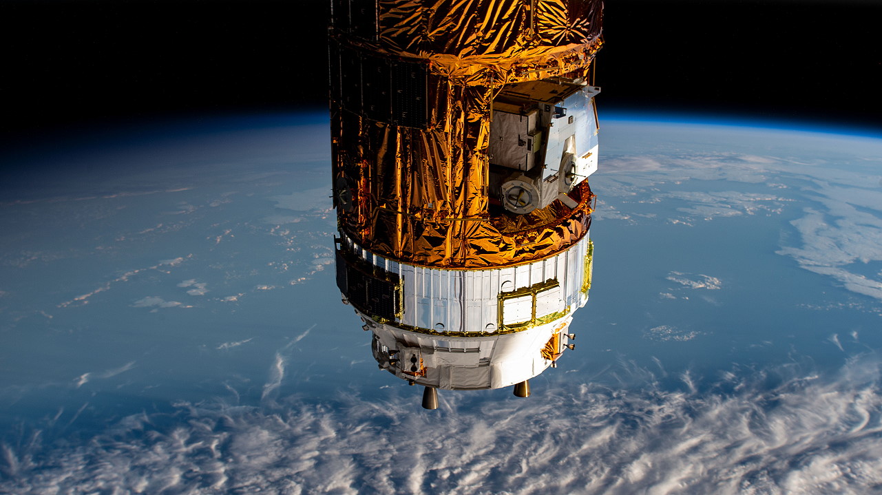 HTV-8 docked