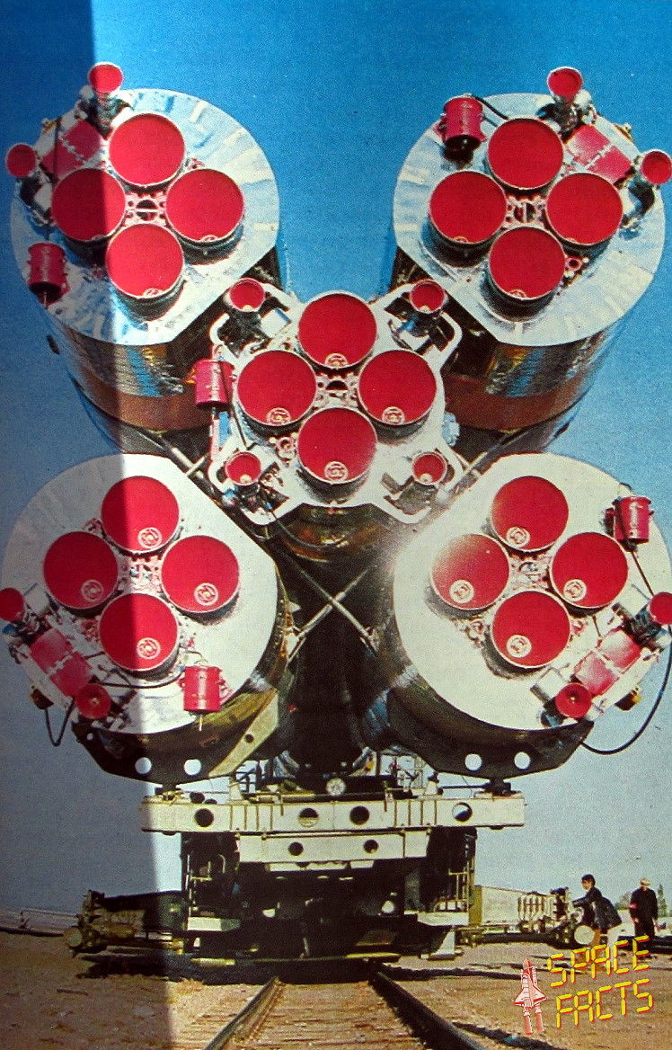 Sojus 26 auf dem Weg zur Startrampe
