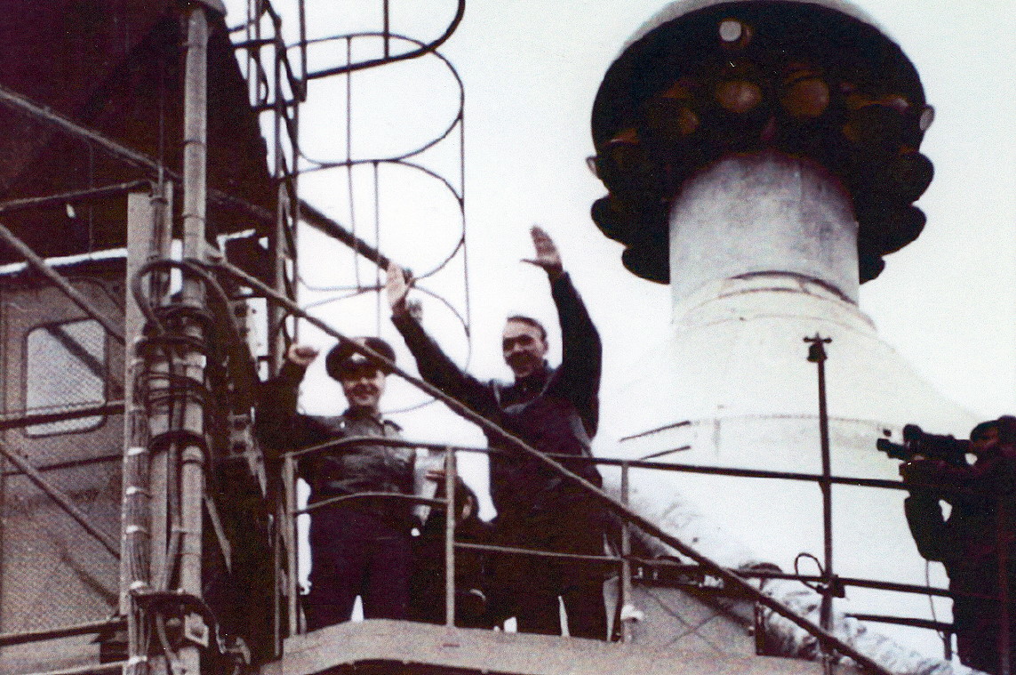 Crew Soyuz 8 on the launch pad