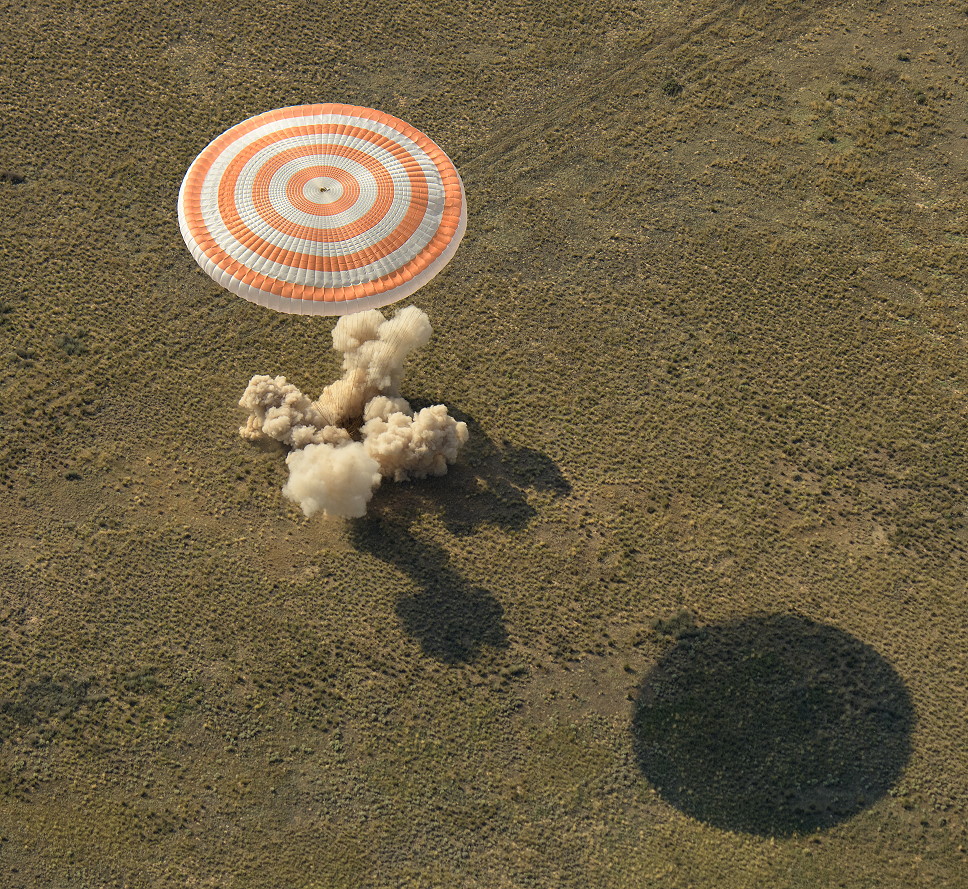 Soyuz MS-11 landing