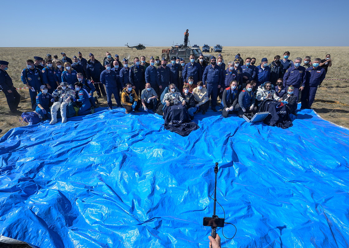 Soyuz MS-17 recovery
