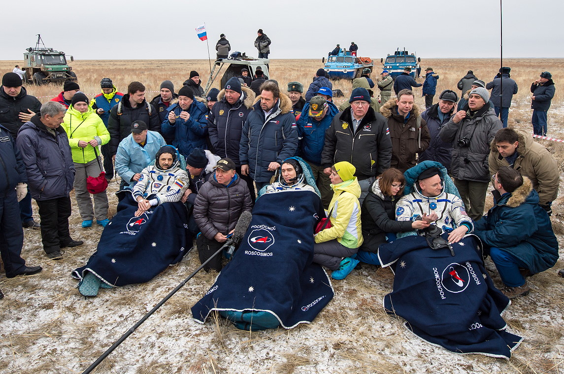 Soyuz TMA-18M recovery