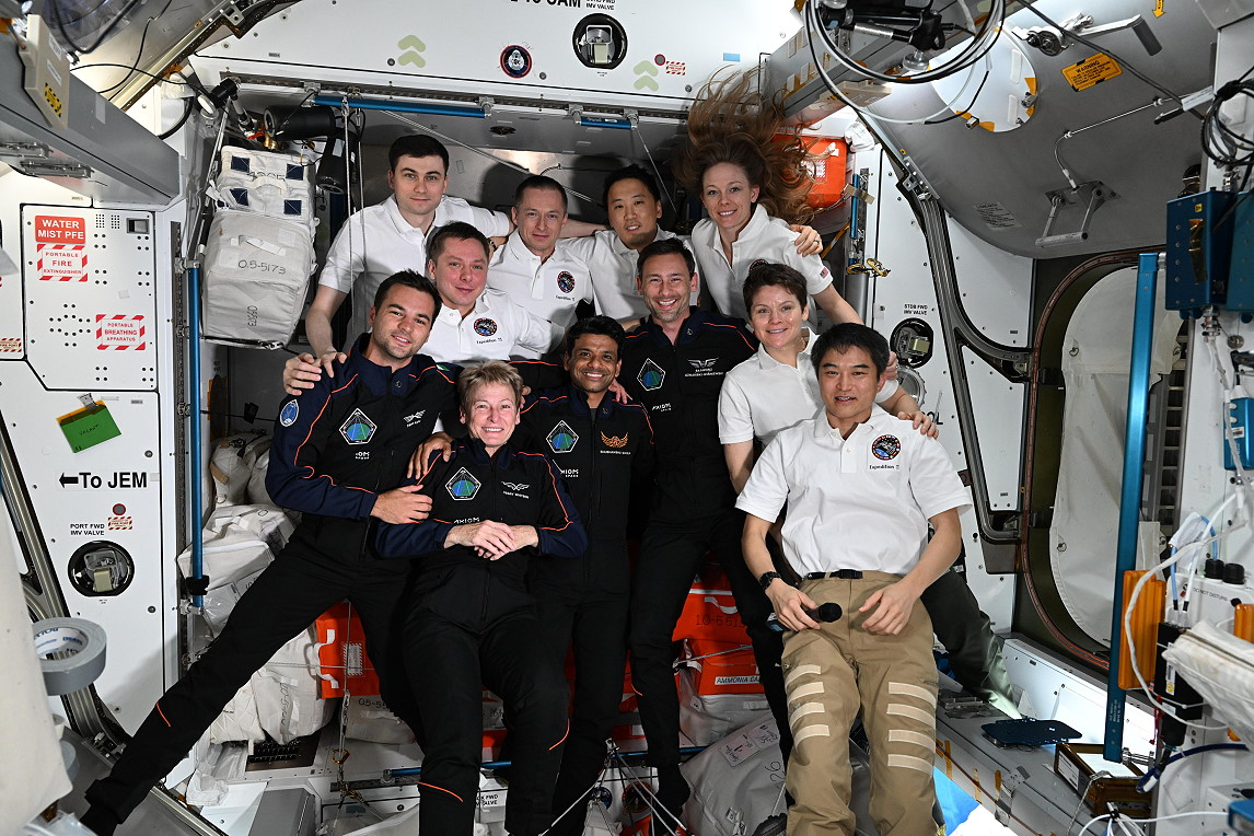 ISS-73 mit der Crew von Ax-4