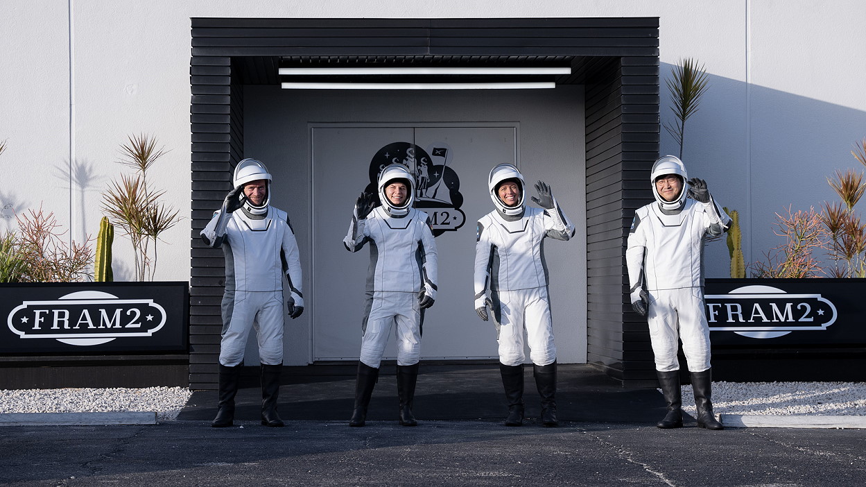 Fram2 auf dem Weg zum Start