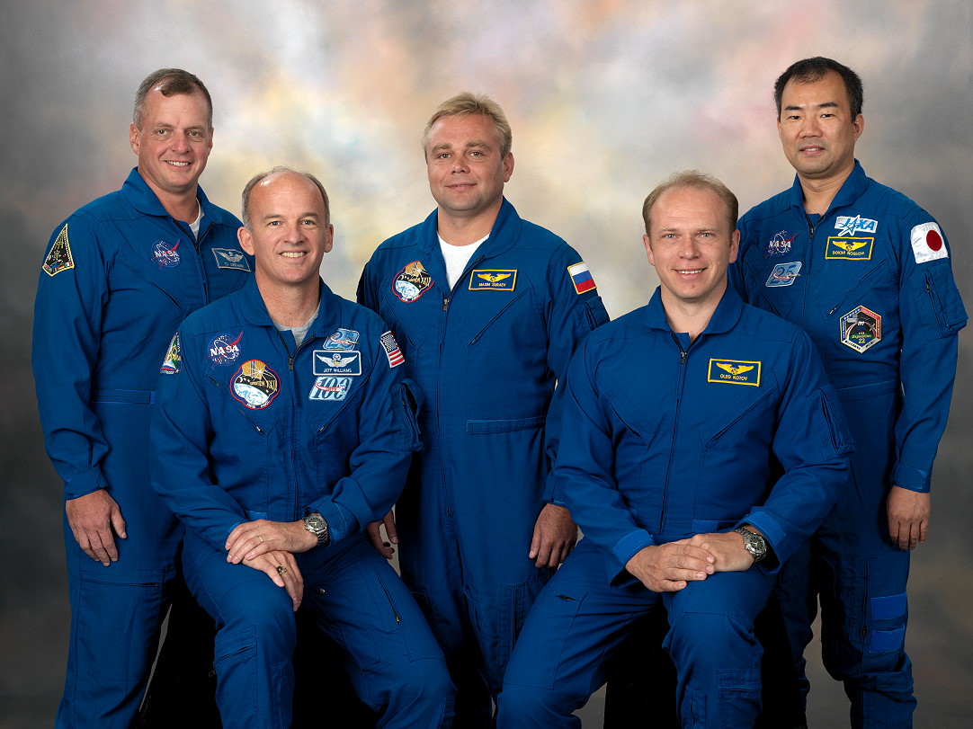 Crew ISS-22