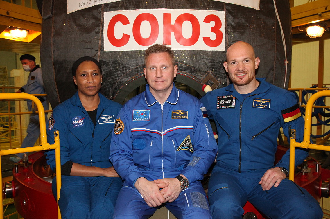 Crew Soyuz MS-07 backup
