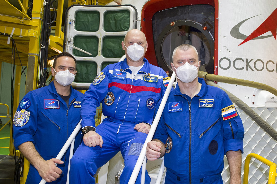 Crew Soyuz MS-21