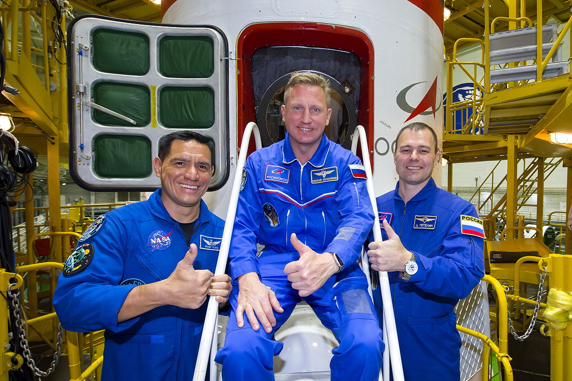 Crew Soyuz MS-22