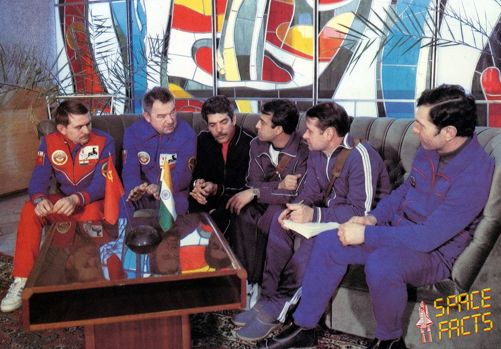 Crew Soyuz T-11 (prime and backup)