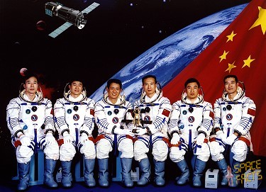 Shenzhou-6 (Einsatz- und Ersatzmannschaft)