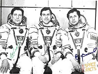 Crew Soyuz T-8 (double)
